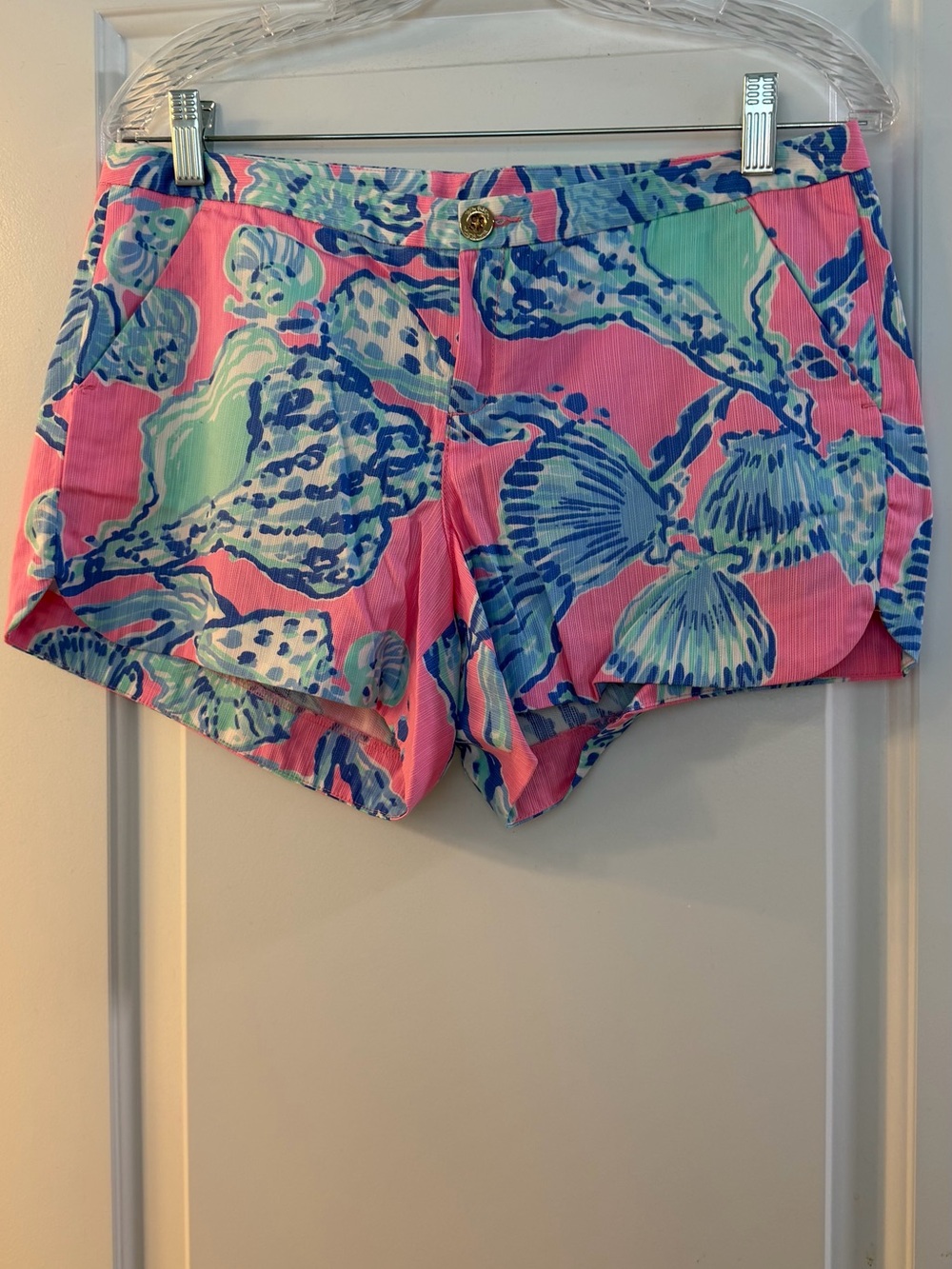 Lily Pulitzer Women’s Printed Shell-Pattern Shorts - Pink & Aqua